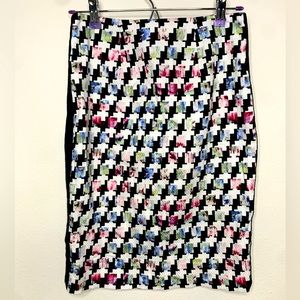 White House Black Market Houndstooth Floral Print Pencil Skirt Womens size 2